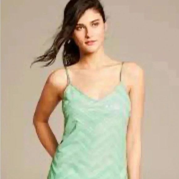 Banana Republic Zigzag Sequin Cami, Mint Green, size L - Picture 1 of 7